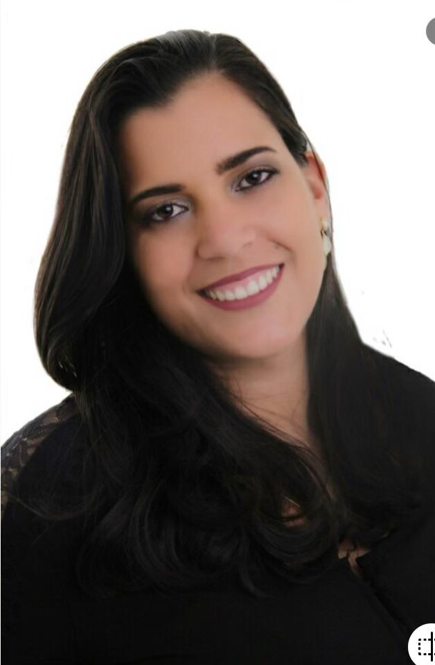 Emanuelly Benning - Advogada Administrativista